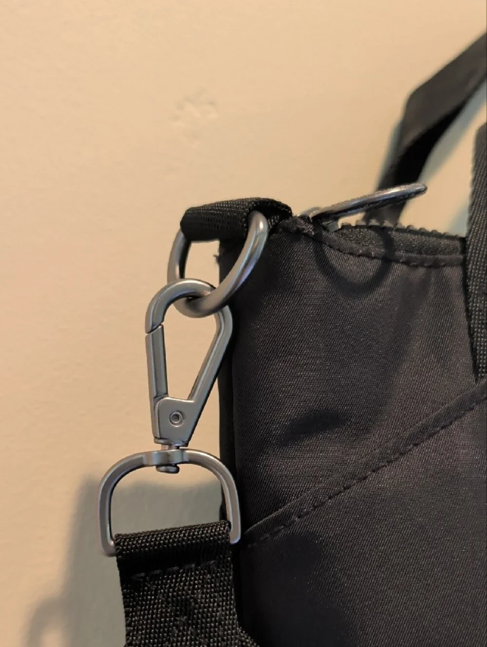 Adidas Black Crossbody Shoulder Bag - Sleek Everyday Bag